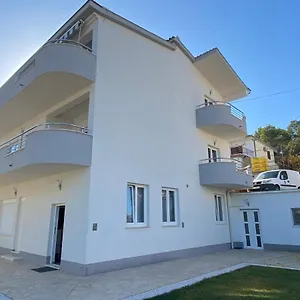 Antonella Apartament